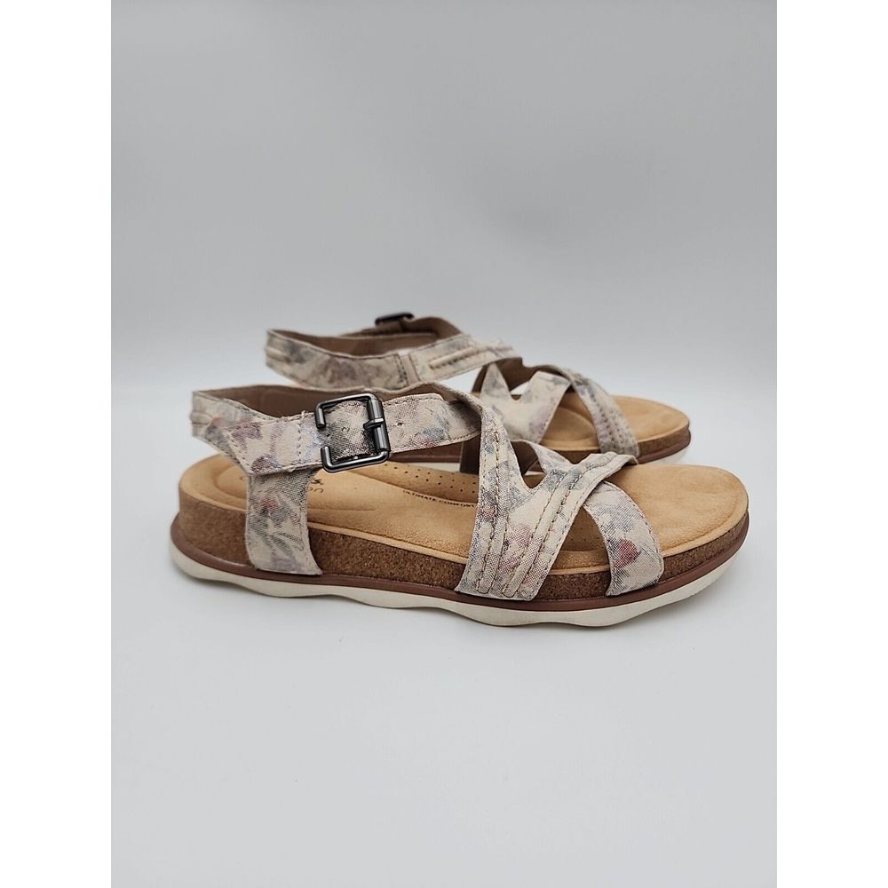 Clarks Sandals Womens 9.5 Brynn Step‎ Tan Floral Leather Strappy Wedge Slingback